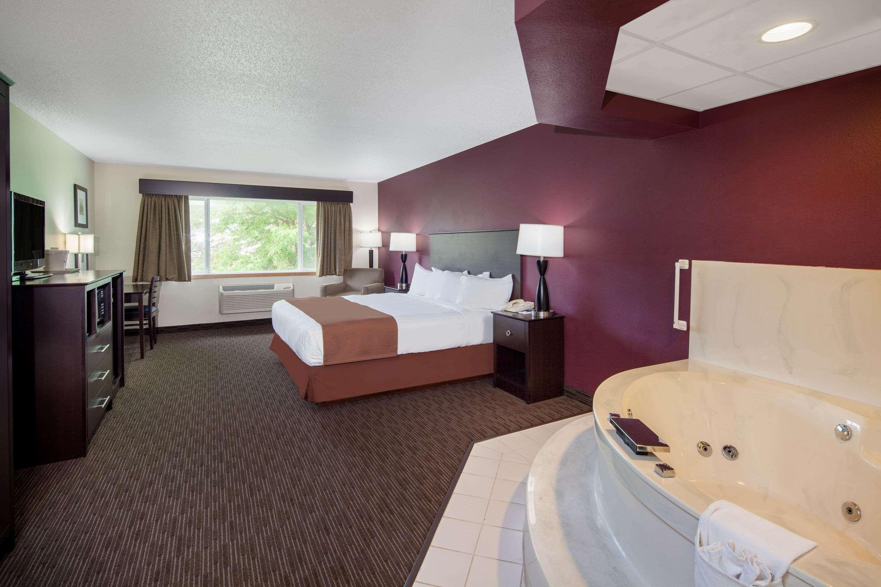 Americinn By Wyndham Northfield Dış mekan fotoğraf