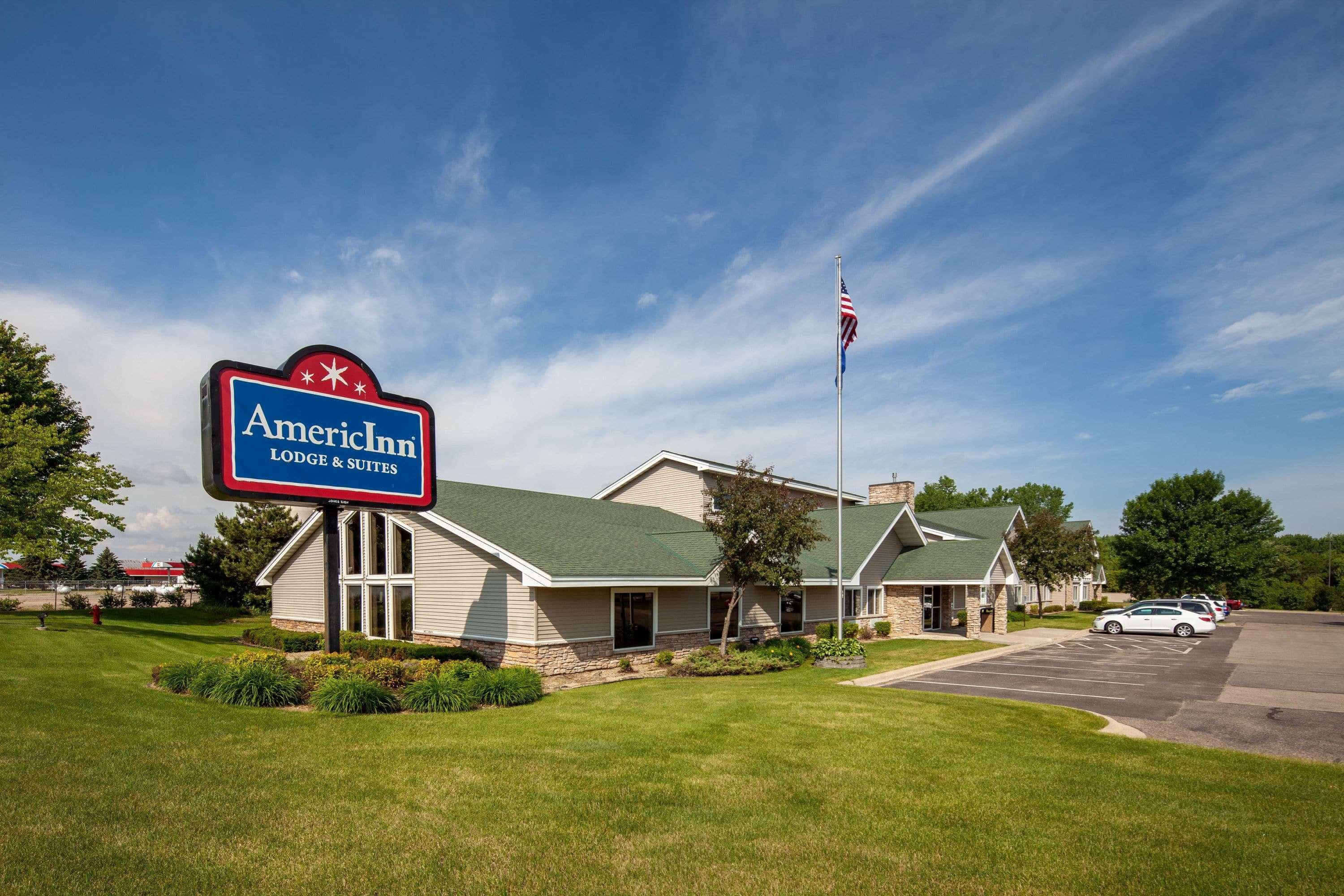 Americinn By Wyndham Northfield Dış mekan fotoğraf