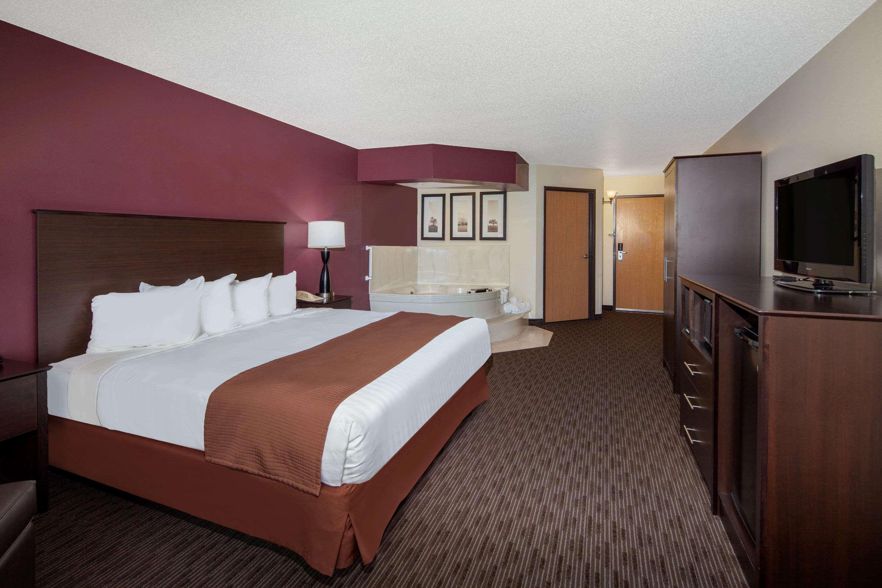 Americinn By Wyndham Northfield Dış mekan fotoğraf