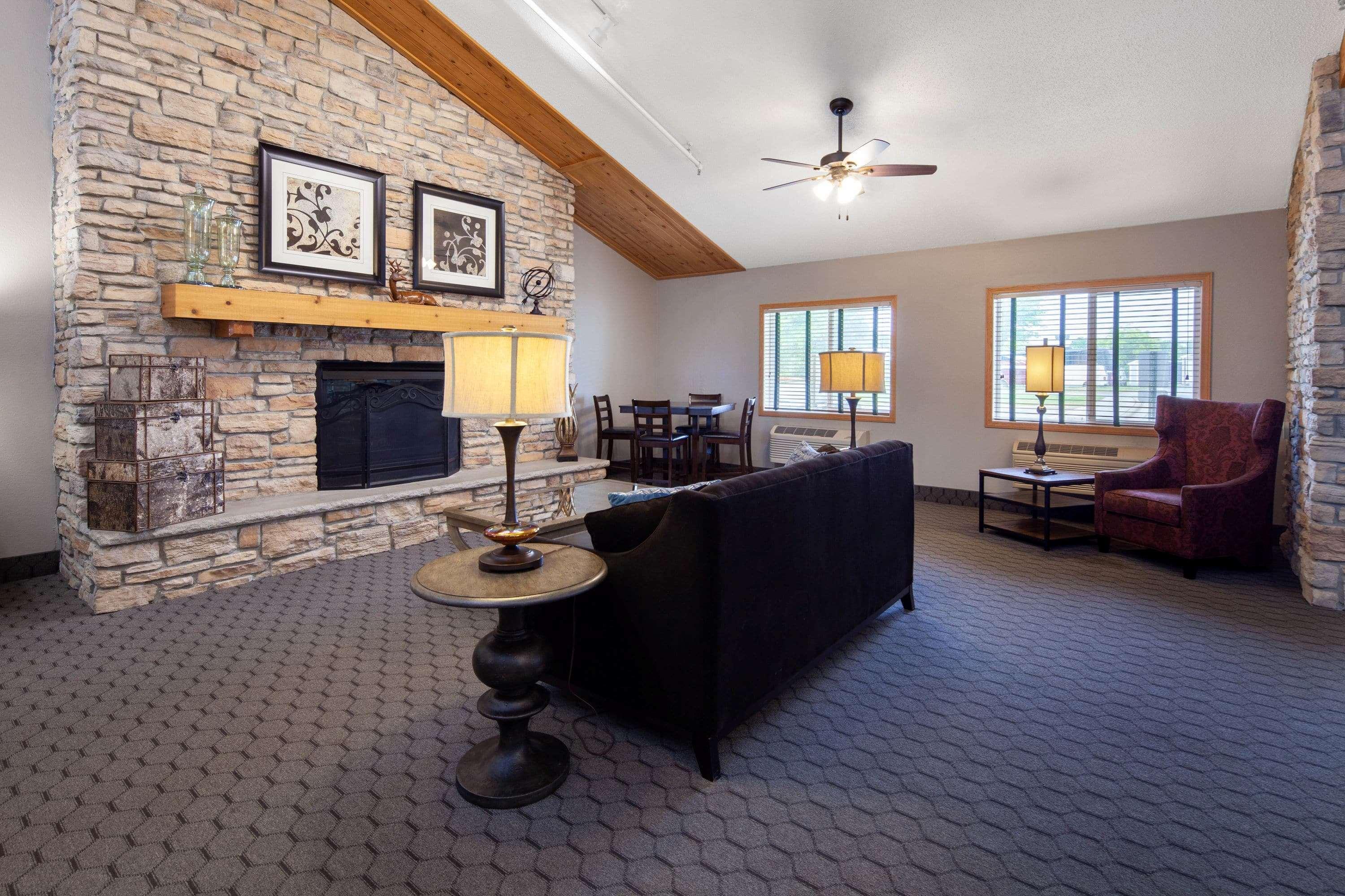 Americinn By Wyndham Northfield Dış mekan fotoğraf