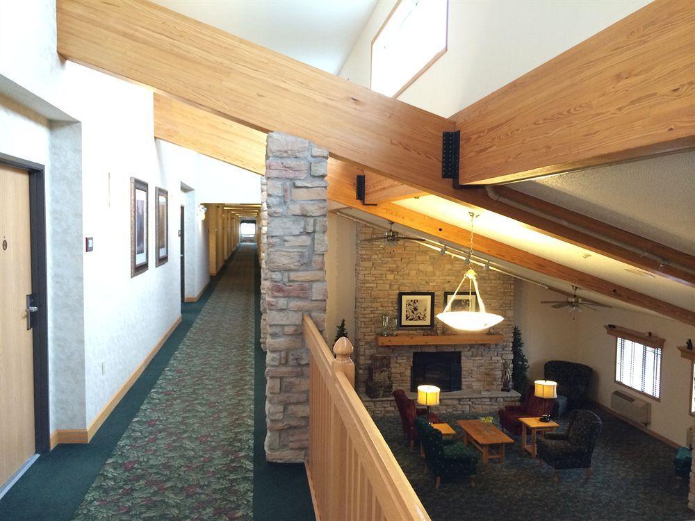 Americinn By Wyndham Northfield Dış mekan fotoğraf